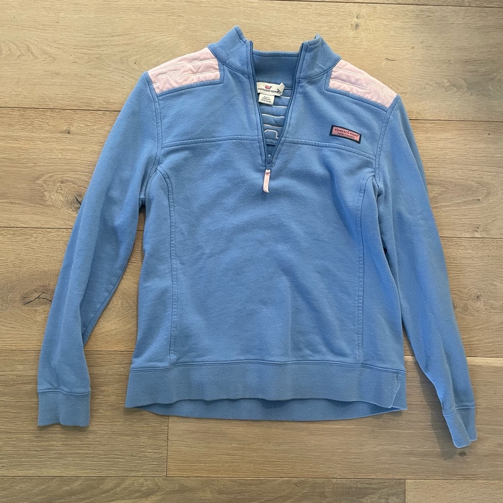 Vineyard vines whale zip pullover - size small